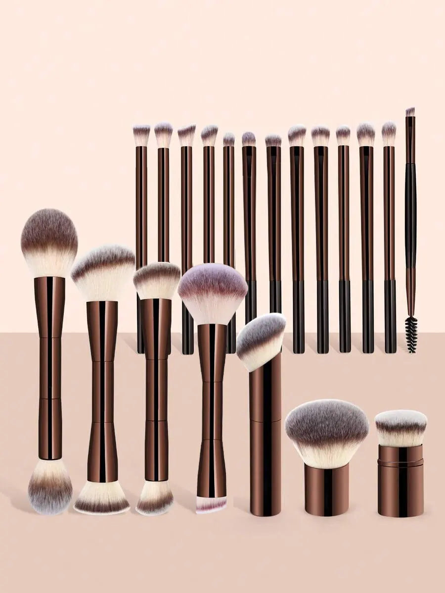 22-Piece Makeup Brush Set with Bag